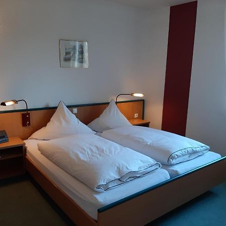Hotel & Restaurant Eichholz Kassel Exteriör bild
